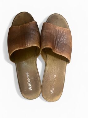 Leather slip on sandal